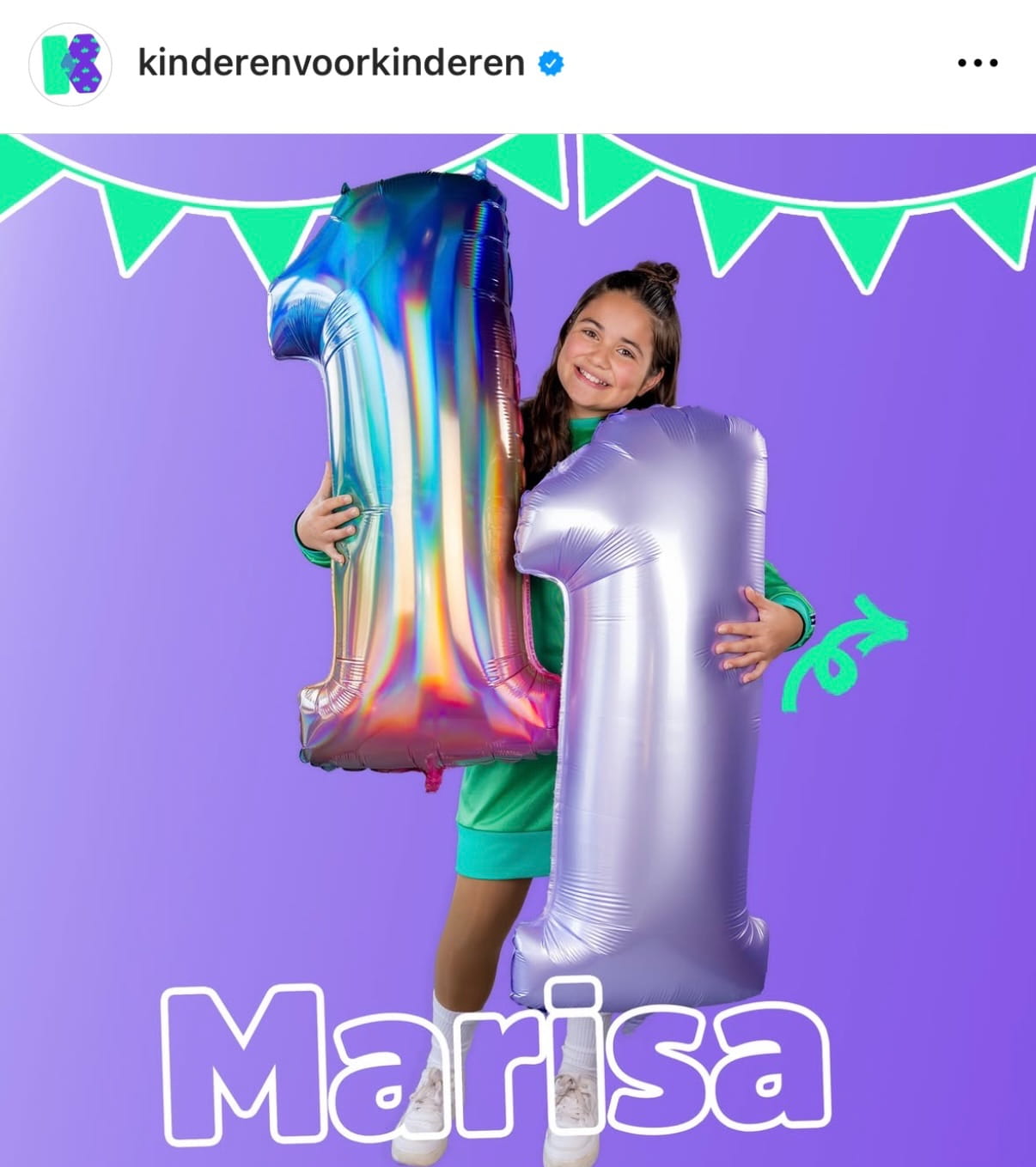 Marisa met grote nummer 1 ballonnen — Kinderen voor Kinderen